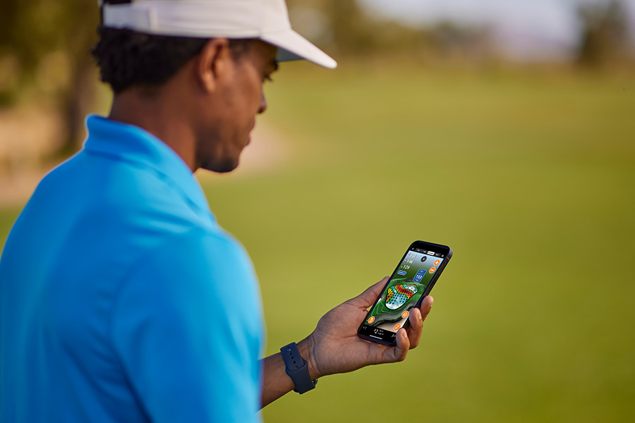 Brengen voor herberg Golf GPS vs. Rangefinder: Which Is Better? - GolfLogix - Putt Break Maps  and GPS Tracking